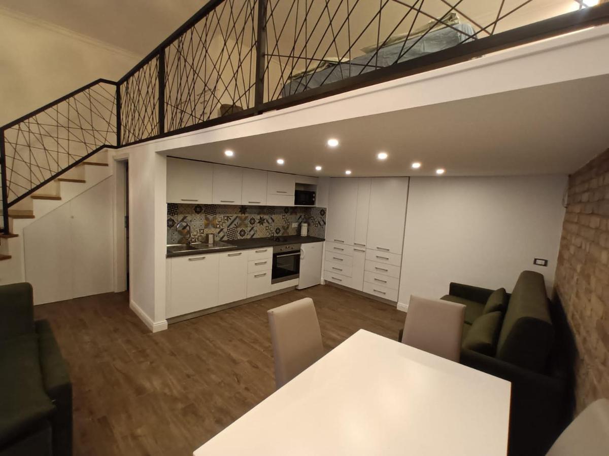 Duna River Shining Apartments บูดาเปสต์ ภายนอก รูปภาพ