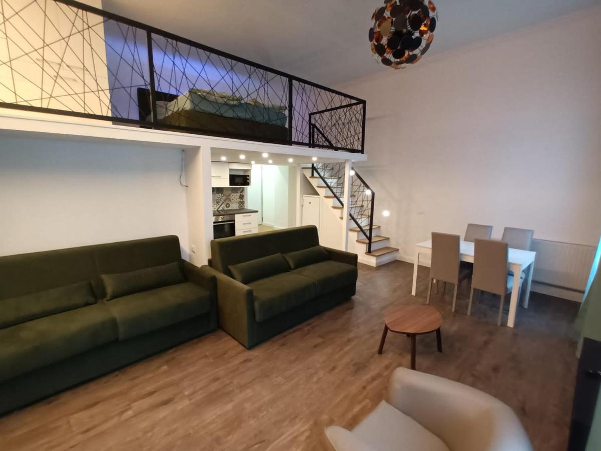 Duna River Shining Apartments บูดาเปสต์ ภายนอก รูปภาพ