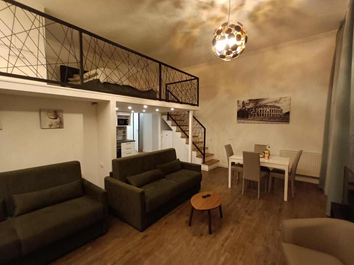 Duna River Shining Apartments บูดาเปสต์ ภายนอก รูปภาพ